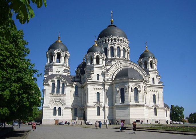 Kathedrale in Novotscherkassk, erbaut 1893-1905 nach dem Entwurf von Luigi Rusca