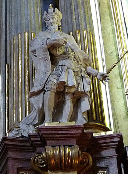Statue Kaiser Konstantins des Großen von Santino Bussi